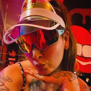 Meet your Posher, Nikki